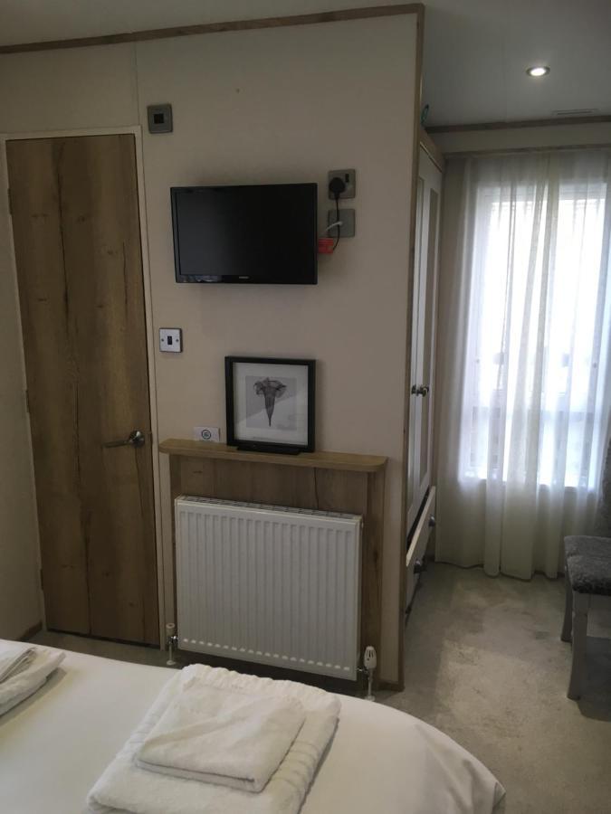 Tattershall Lakes Retreat 3 Bedroom Mini Lodge Waddington  Exteriér fotografie
